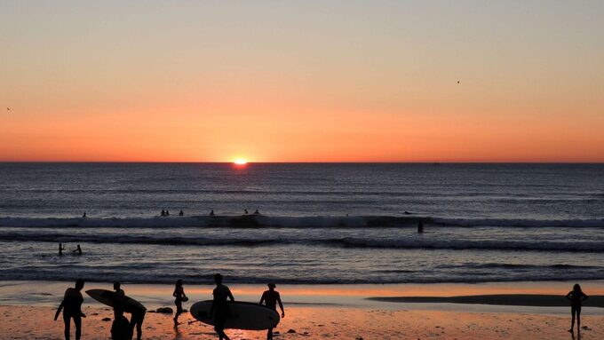 Bidart-Plage-Surf-1600x900.jpg